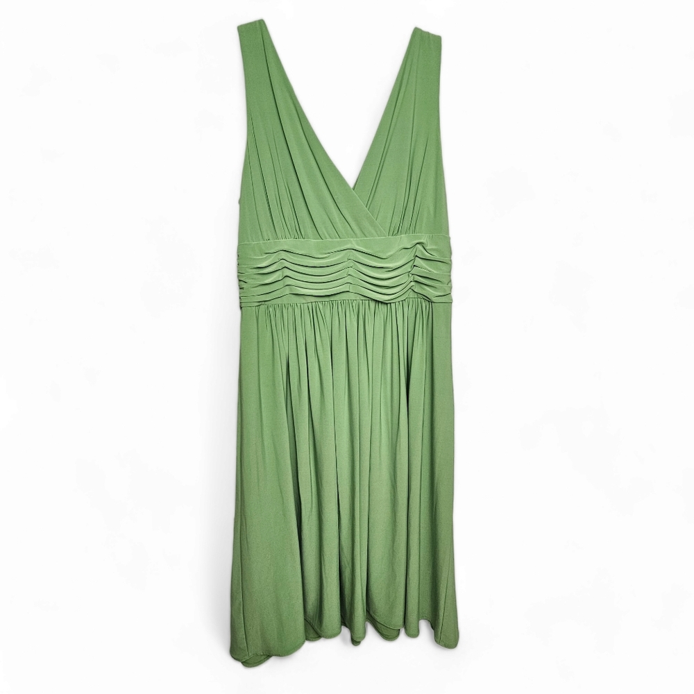 Scarlett Women's Surplice Neckline Green Sleeveless Cocktail Midi Dress Size 12